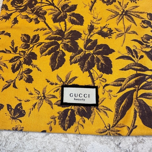 Gucci Beauty Floral pattern Make-up Pouch - Picture 2 of 6